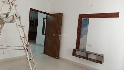 Bedroom Image of 1350 Sq.ft 2.5 BHK Builder Floor for rent in Sector 23 Dwarka New Delhi for Rs. 37000