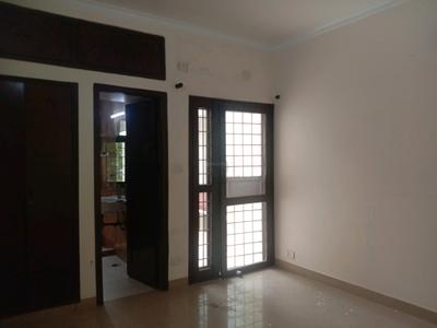 Bedroom Image of 2200 Sq.ft 3 BHK Apartment / Flat for rent in DDA Flats Vasant Kunj, Vasant Kunj New Delhi for Rs. 90000
