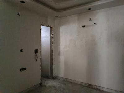 Bedroom Image of 1350 Sq.ft 4 BHK Apartment / Flat for sale in Sector 38 Rohini New Delhi for Rs. 10500000