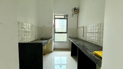 Kitchen Image of 550 Sq.ft 1 BHK Apartment / Flat for sale in Kalpataru Immensa, Thane West Thane for Rs. 8499999
