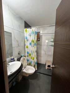 Bathroom Image of 2100 Sq.ft 3 BHK Apartment / Flat for sale in Gotri Vadodara for Rs. 12500000
