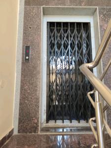 Lift Image of 1500 Sq.ft 2 BHK Builder Floor for rent in Serilingampally Hyderabad for Rs. 38000
