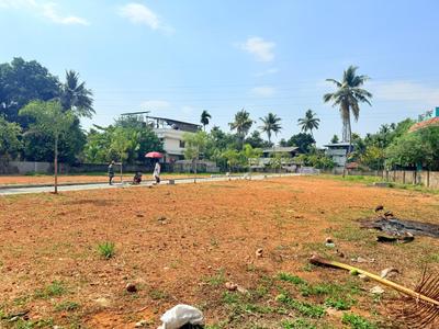 Image of 200 Sq.ft Residential Plot / Land for sale in Eroor, Kochi for Rs. 7001000