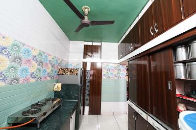 Kitchen Image of 1001 Sq.ft 3 BHK Apartment / Flat for sale in Sola Ahmedabad for Rs. 8000000