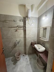 Bathroom Image of 2000 Sq.ft 4 BHK Apartment / Flat for rent in Shekhar Maple Woods, Nipania Indore for Rs. 50000