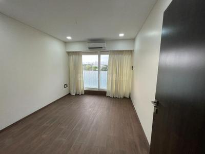 Bedroom Image of 2500 Sq.ft 3.5 BHK Apartment / Flat for rent in Lokhandwala Minerva, Worli Mumbai for Rs. 310000