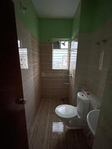 Bathroom Image of 1003 Sq.ft 3 BHK Apartment / Flat for rent in Merlin Maximus, Sodepur Kolkata for Rs. 20000