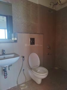 Bathroom Image of 850 Sq.ft 2 BHK Apartment / Flat for sale in The Promenade The Address, Ghatkopar West Mumbai for Rs. 19200000