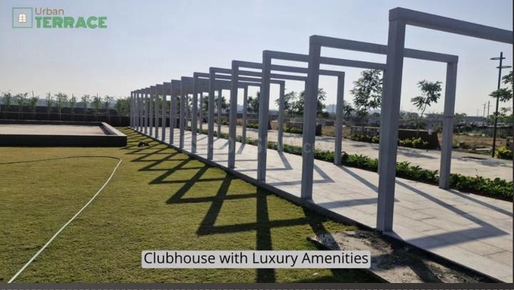 Skye Florence Main Image 1