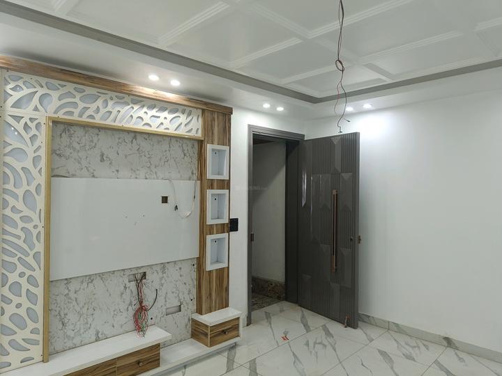 Vasant Kunj Main Image 1