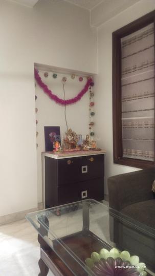 A 2B Block, Paschim Vihar Bedroom 1