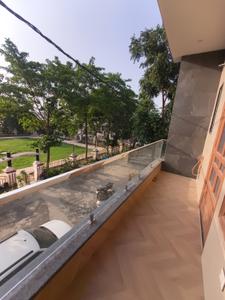 Phusgarh Part Balcony 1