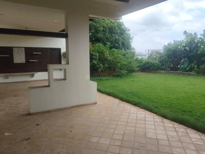 Balcony Image of 8000 Sq.ft 4 BHK Independent House for sale in Jubilee Hills Hyderabad for Rs. 250000000