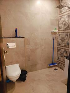 Bathroom Image of 2160 Sq.ft 3 BHK Builder Floor for sale in Sector 43 Gurgaon for Rs. 32500000