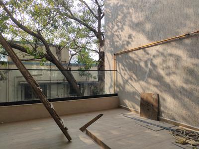 Terrace Image of 2000 Sq.ft 3 BHK Apartment / Flat for rent in Gateway, Santacruz West Mumbai for Rs. 210000