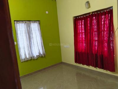 Bedroom Image of 1000 Sq.ft 2 BHK Builder Floor for rent in Vazhottukonam Thiruvananthapuram for Rs. 15000