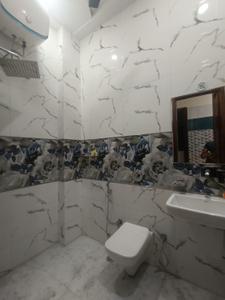 Bathroom Image of 2600 Sq.ft 2 BHK Builder Floor for rent in Harthala Moradabad for Rs. 20000