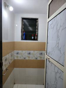 Common Bathroom Image of 520 Sq.ft 1 BHK Apartment / Flat for rent in DSS Mahavir Kalpavruksha, Kasarvadavali Thane for Rs. 17528