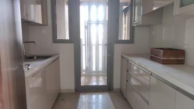 Kitchen Image of 1000 Sq.ft 2 BHK Apartment / Flat for sale in Piramal Aranya, Byculla Mumbai for Rs. 38000000