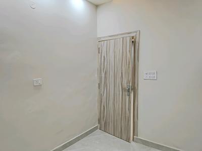 Bedroom Image of 1100 Sq.ft 2 BHK Builder Floor for sale in Indirapuram Ghaziabad for Rs. 5650000