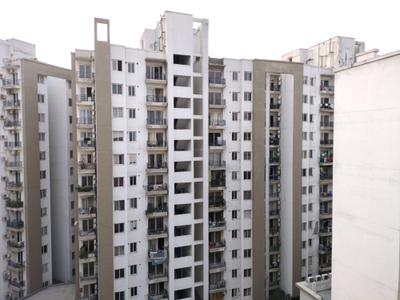 Bedroom One Image of 2302 Sq.ft 4 BHK Apartment / Flat for sale in Umang Winter Hills, Sewak Park New Delhi for Rs. 35000000