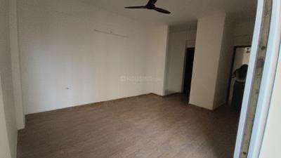 Bedroom Image of 1700 Sq.ft 3 BHK Apartment / Flat for sale in Purvanchal Royal City, Chi V Greater Noida for Rs. 18000000