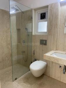 Image of 1000 Sq.ft 2 BHK Apartment / Flat for sale in Kanakia Paris, Bandra East, Mumbai for Rs. 32500000