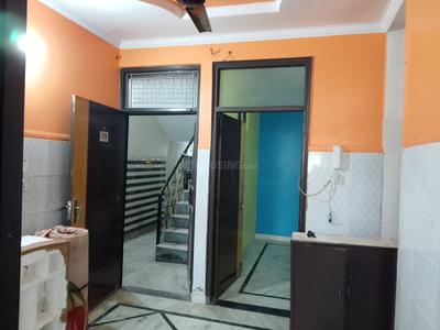Kitchen Image of 750 Sq.ft 1 BHK Builder Floor for rent in Dwarka Mor New Delhi for Rs. 10500