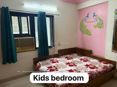 Bedroom Image of 1760 Sq.ft 3 BHK Apartment / Flat for rent in Navrangpura Ahmedabad for Rs. 40000