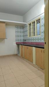 Kitchen Image of 950 Sq.ft 2 BHK Apartment / Flat for rent in Halasuru Bengaluru for Rs. 30000