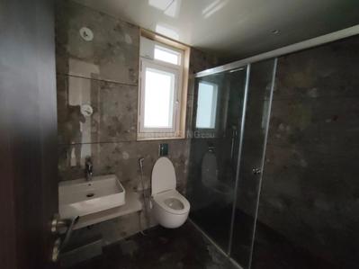Bathroom Image of 1921 Sq.ft 4 BHK Apartment / Flat for sale in Ahura The Latitude Phase 2, Kondhwa Pune for Rs. 17500000