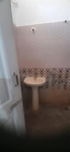 Bathroom Image of 1800 Sq.ft 3 BHK Duplex for rent in Kothanur Bengaluru for Rs. 35000