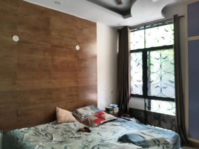 Bedroom Image of 2200 Sq.ft 3 BHK Builder Floor for rent in Palam Vihar Gurgaon for Rs. 35000