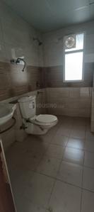 Bathroom Image of 1700 Sq.ft 3 BHK Apartment / Flat for sale in Purvanchal Royal City, Chi V Greater Noida for Rs. 18500000