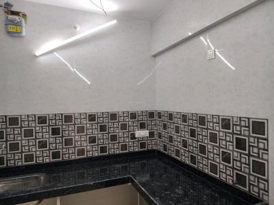 Kitchen Image of 650 Sq.ft 1 BHK Apartment / Flat for sale in Thane West Thane for Rs. 11800000