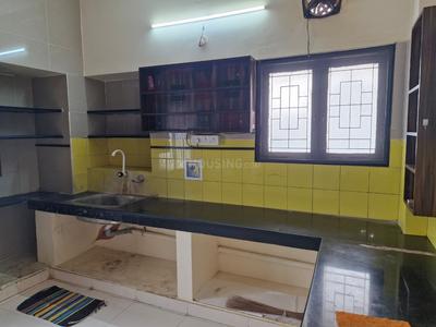 Kitchen Image of 780 Sq.ft 2 BHK Builder Floor for rent in Kochadai Madurai for Rs. 15000