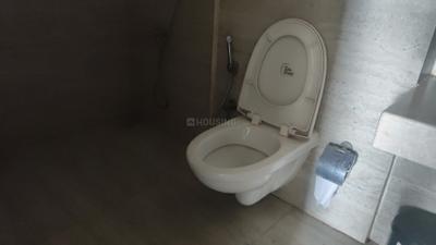 Image of 1200 Sq.ft 3 BHK Apartment / Flat for rent in Raheja Ridgewood, Goregaon East, Mumbai for Rs. 130000