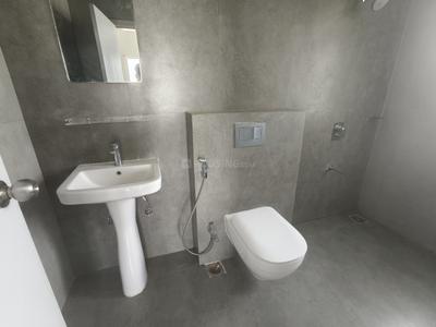 Bathroom Image of 1750 Sq.ft 4 BHK Apartment / Flat for sale in Grand Mini City Grand Awaas , Phulnakhara Cuttack for Rs. 18500000
