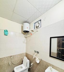 Bathroom Image of Coliving space for working professional in Sector 62A, Noida
