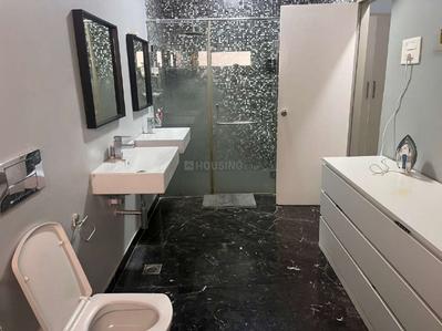 Image of 9000 Sq.ft 6 BHK Villa for sale in Karkhana, Secunderabad for Rs. 70700000