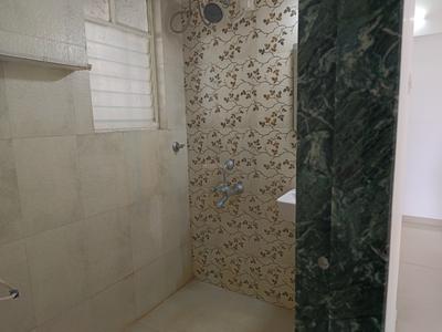 Bathroom Image of 800 Sq.ft 1 BHK Apartment / Flat for rent in Nirmiti 25 East, Kharadi Pune for Rs. 24000