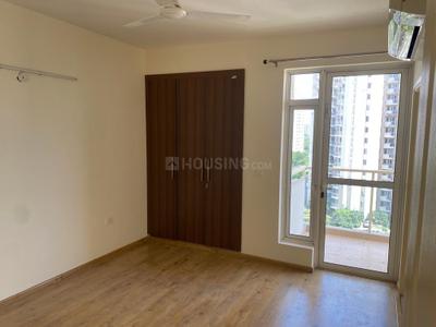 Bedroom Image of 2775 Sq.ft 4 BHK Apartment / Flat for rent in Experion The Heartsong, Sector 108 Gurgaon for Rs. 65000