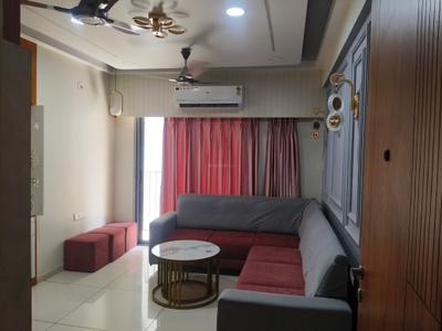 Living Room Image of 1510 Sq.ft 3 BHK Apartment / Flat for rent in Adani Amogha, Shantigram Ahmedabad for Rs. 55000