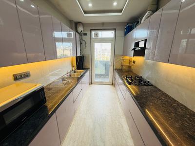 Kitchen Image of 2200 Sq.ft 3 BHK Builder Floor for sale in M3M Paragon 57, Sector 57 Gurgaon for Rs. 28900000