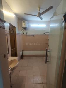 Bathroom Image of 2000 Sq.ft 4.5 BHK Duplex for rent in Kakadeo Kanpur for Rs. 55000