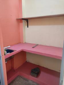 Kitchen Image of 550 Sq.ft 1 BHK Independent House for rent in Bageswari Colony Gaya for Rs. 3500