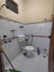 Image of 1500 Sq.ft 4 BHK Apartment / Flat for sale in DDA Flats Sarita Vihar, Sarita Vihar, New Delhi for Rs. 27000000