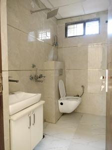 Common Bathroom Image of 1400 Sq.ft 3 BHK Builder Floor for sale in Rajendra Nagar Ghaziabad for Rs. 10000000