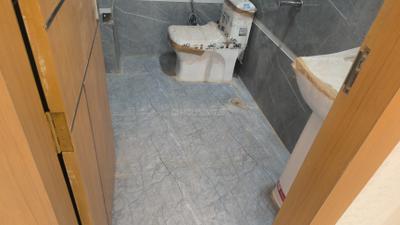 Image of 550 Sq.ft 1 BHK Apartment / Flat for sale in Sector 110, Noida for Rs. 2000000