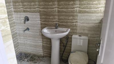 Image of 1486 Sq.ft 3 BHK Apartment / Flat for rent in RG Residency, Sector 120, Noida for Rs. 31000
